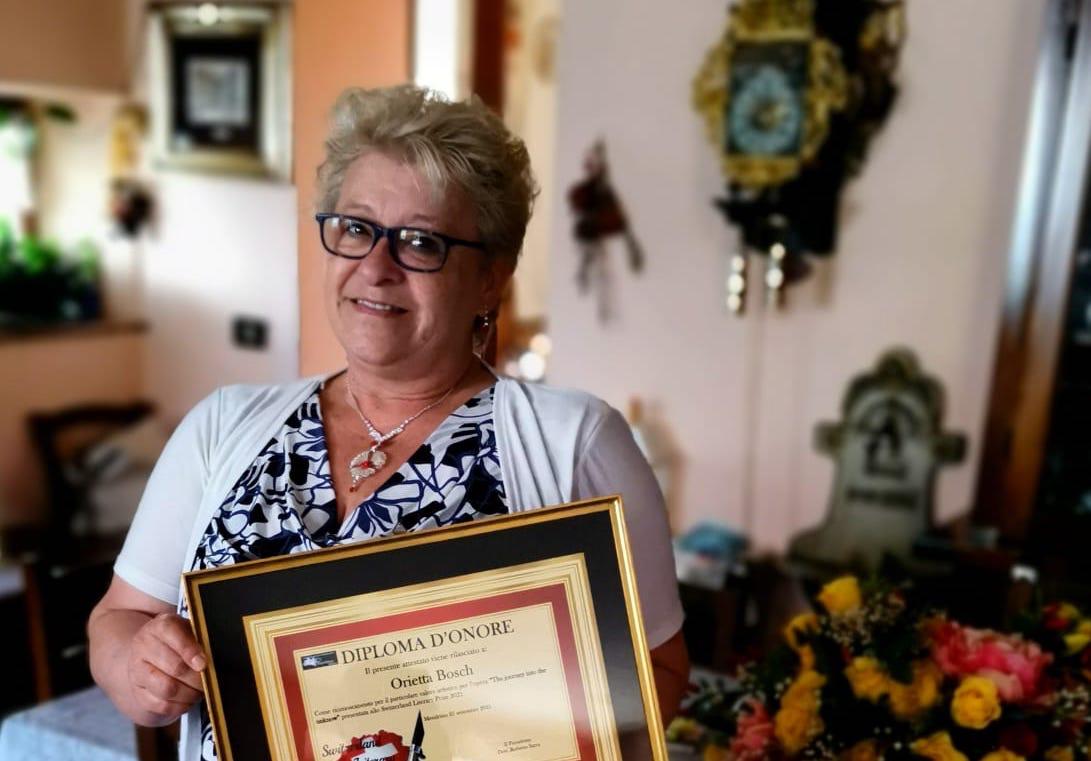 Immagine per Libri per affrontare la vita, successo in Europa per una 62enne di Mariano 